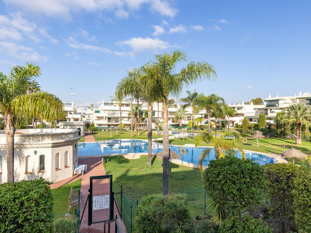 Apartment for sale, Nueva Andalucía, Marbella