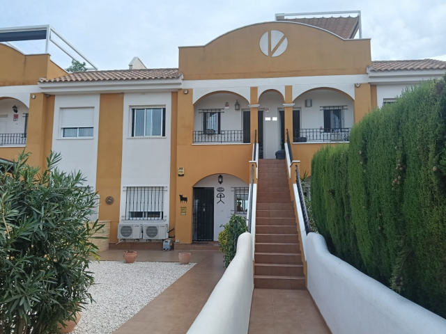 Propiedad en venta, Los Montesinos