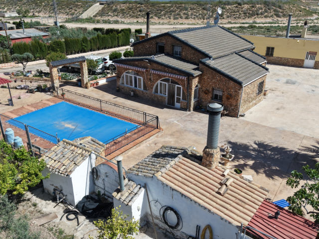 Property for sale, Yecla