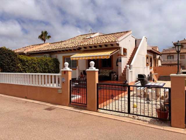 Bifamiliare in vendita, Lomas de Cabo Roig, Orihuela Costa