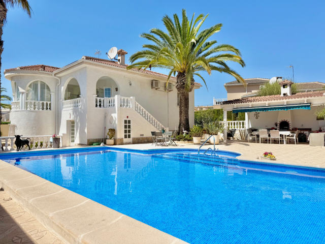 Villa for sale, Centro de la Ciudad Quesada, Rojales