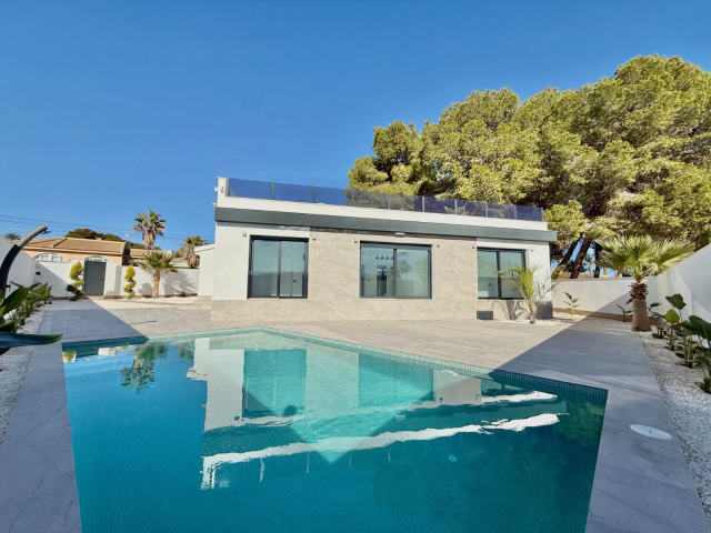Villa en venta, Rojales