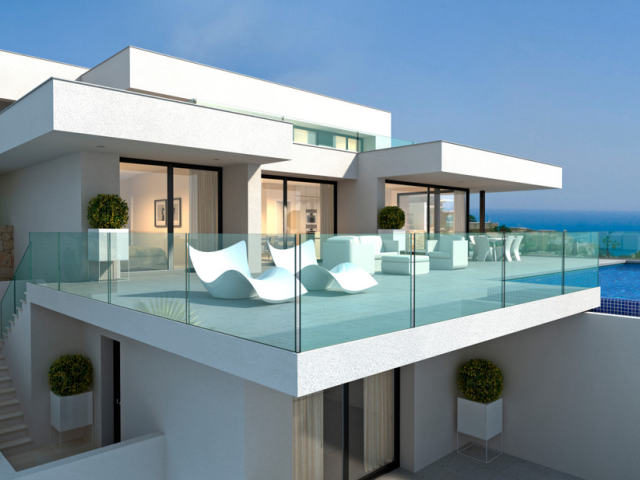 Frontline beach villas in Cumbre del Sol