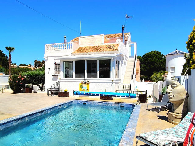 Villa en venta, Vistabella Golf, Orihuela