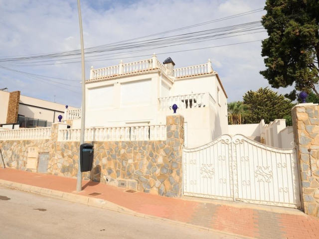 Villa til salgs, Los Balcones - Los Altos del Edén, Torrevieja