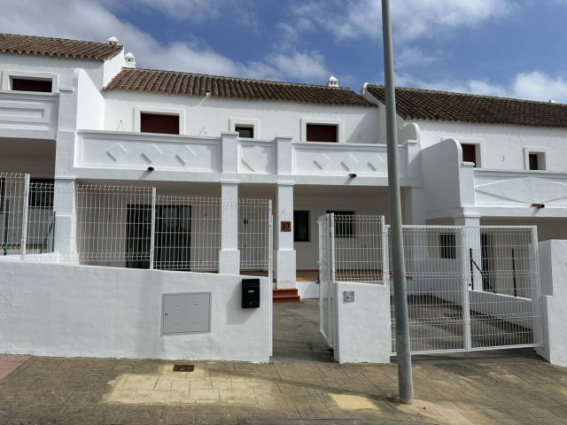 Town House for sale, Casares