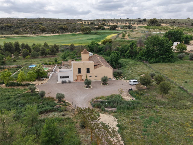 Bedrijfspand te koop, Almansa