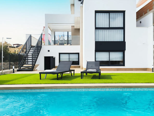 Villas in Algorfa