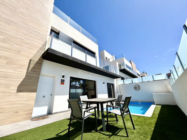 Villa à vendre, Villamartín-Las Filipinas, Orihuela Costa