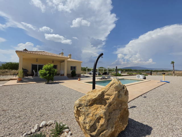 Villa for sale, Pinoso