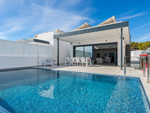 Villa for sale, San Miguel de Salinas