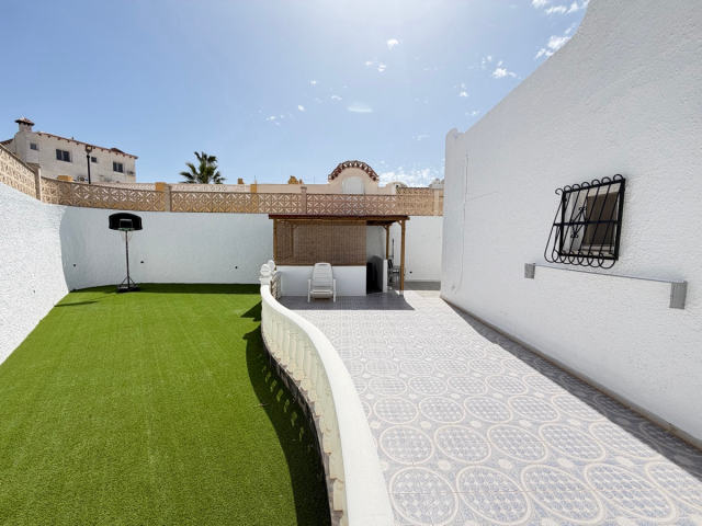 Вілла на продаж, Orihuela