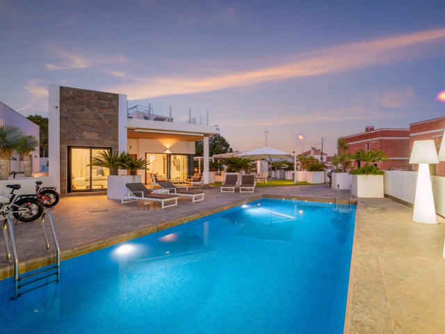 Villa till salu, Orihuela