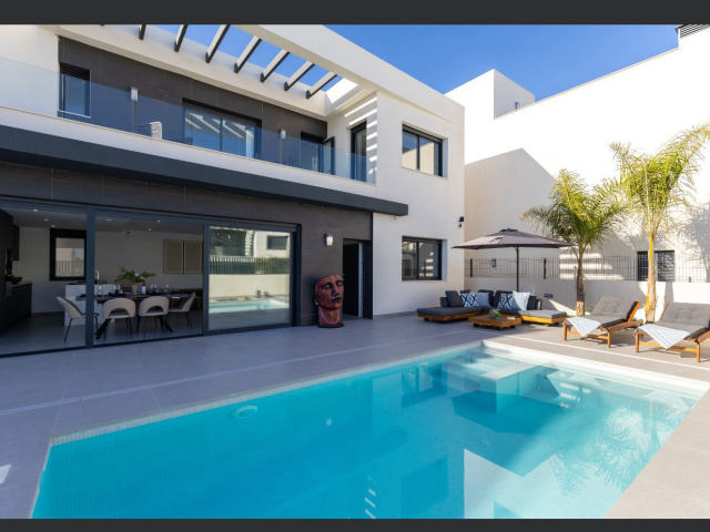 Villa til salgs, Algorfa