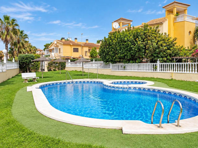 Bungalow till salu, Lomas de Cabo Roig, Orihuela Costa