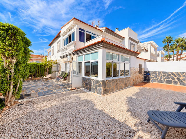 Villa for sale, La Florida, Alicante