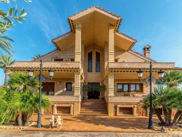 Villa en venta, Orihuela
