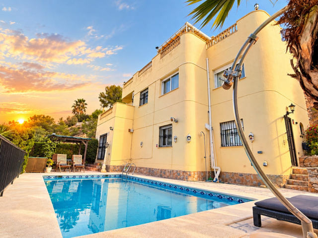 Moradia para venda, Villamartín-Las Filipinas, Orihuela Costa